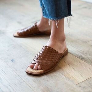 Kelsi Dagger Brooklyn Tide Fox Brown Woven Leather Sandals | 8.5 | Cork Footbed